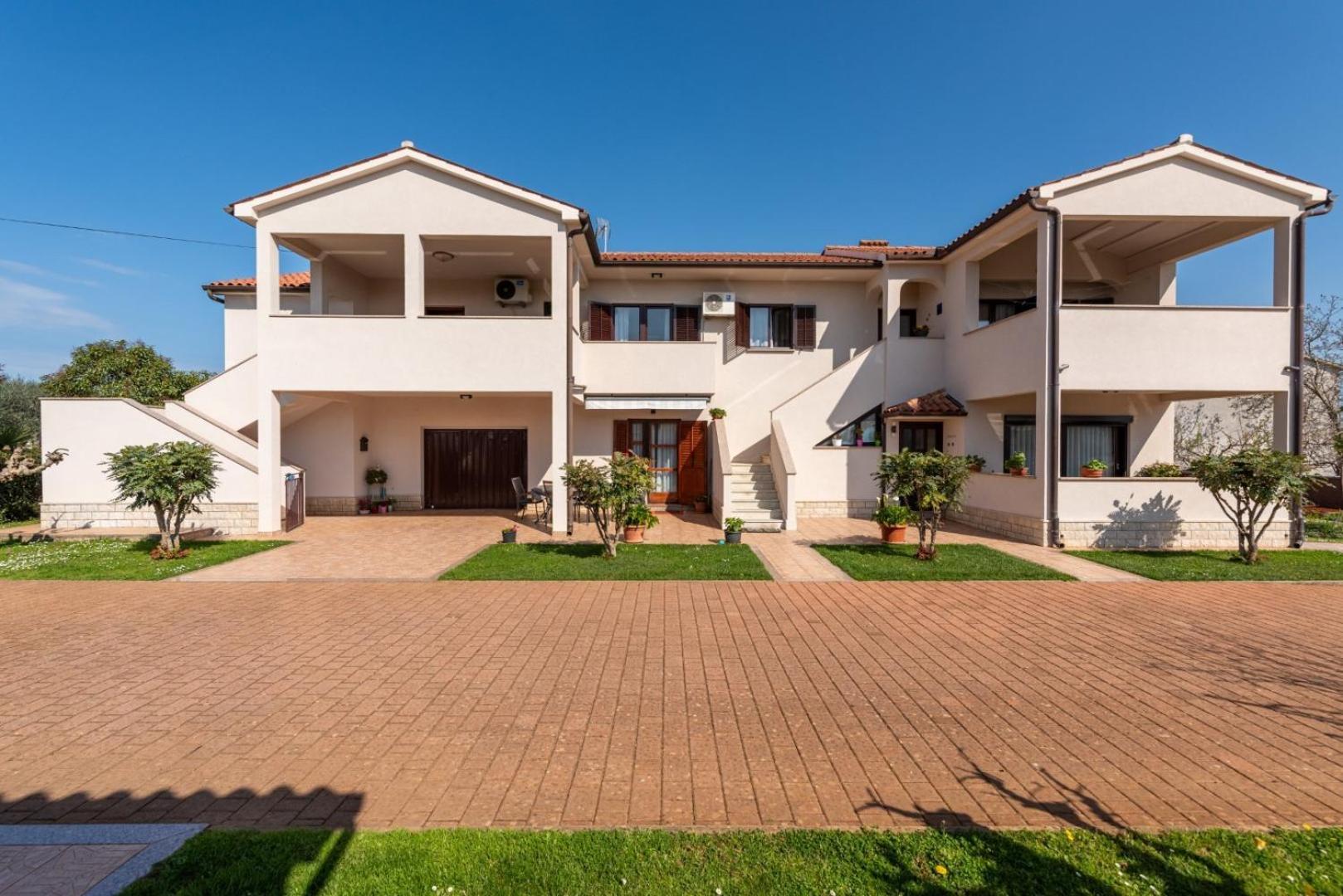Apartment Marchela Nova Vas  外观 照片